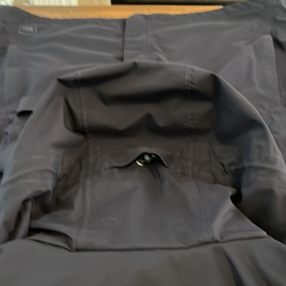 REI lightweight jacket, size XL - Picture 9 of 12